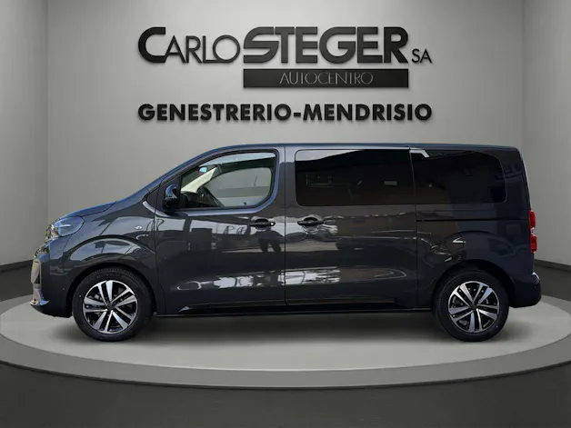 Peugeot Traveller 2.2 BlueHDi Family Edition Standard EAT8