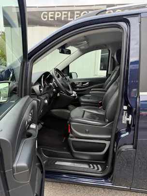 Mercedes-Benz V 250 d Avantgarde lang 7G-Tronic * 6 PLÄTZER * LEDER* 360 GRAD KAMERA * AHK