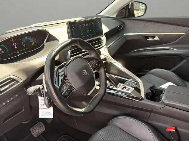 Peugeot 3008 225e Hybrid2 Allure Pack EAT8