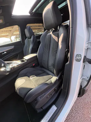 Peugeot 3008 300e Hybrid4 GT Pack EAT8