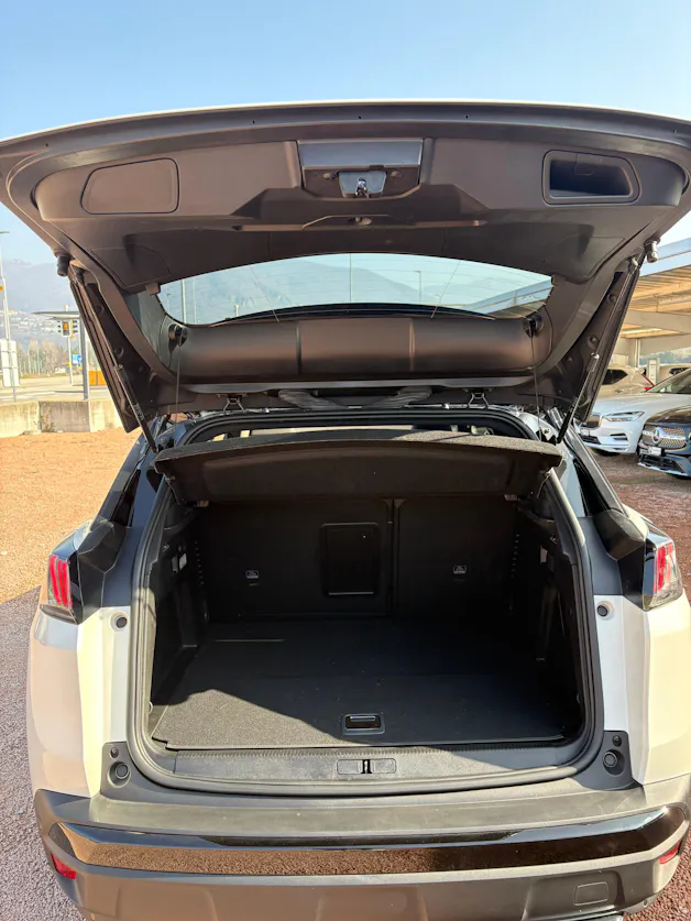 Peugeot 3008 300e Hybrid4 GT Pack EAT8