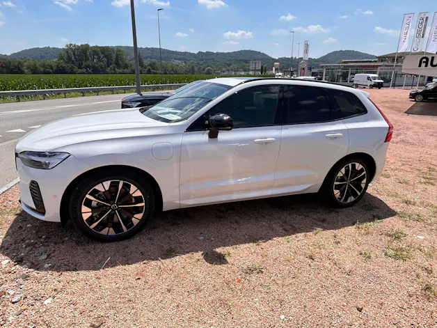 Volvo XC60 T6 eAWD PluginHybrid Plus Dark Geartronic