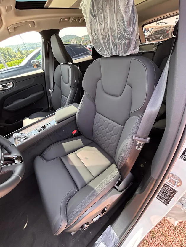 Volvo XC60 T6 eAWD PluginHybrid Plus Dark Geartronic