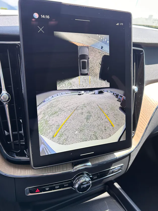 Volvo XC60 T6 eAWD PluginHybrid Plus Dark Geartronic