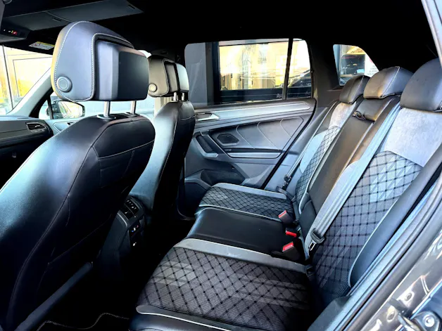 VW Tiguan 2.0TSI R-Line 4Motion DSG