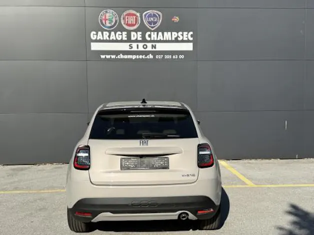 Fiat 600h MildHybrid La Prima