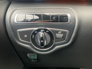 Mercedes-Benz V 250 d Avantgarde lang 4Matic 7G-Tronic * 8 PLÄTZE*PANORMA*AHK*LEDER*4X4