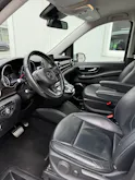Mercedes-Benz V 250 d Avantgarde lang 4Matic 7G-Tronic * 8 PLÄTZE*PANORMA*AHK*LEDER*4X4