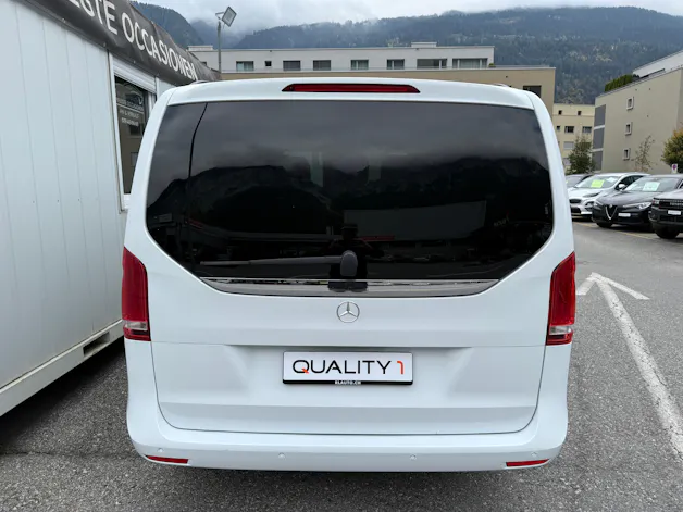 Mercedes-Benz V 250 d Avantgarde lang 4Matic 7G-Tronic * 8 PLÄTZE*PANORMA*AHK*LEDER*4X4