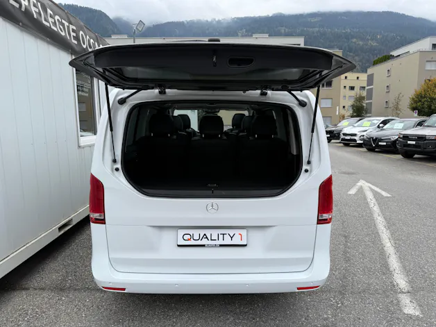 Mercedes-Benz V 250 d Avantgarde lang 4Matic 7G-Tronic * 8 PLÄTZE*PANORMA*AHK*LEDER*4X4