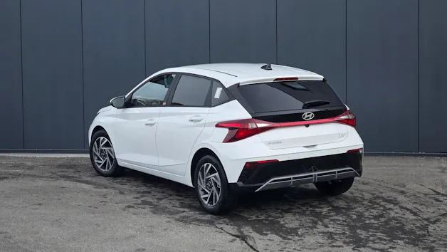 Hyundai i20 1.0 T-GDi Amplia DCT
