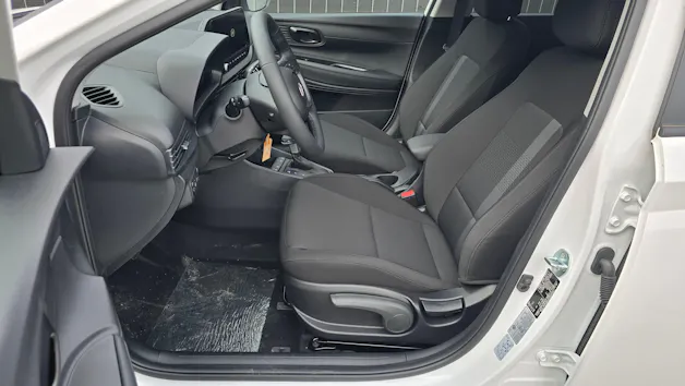 Hyundai i20 1.0 T-GDi Amplia DCT