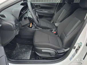 Hyundai i20 1.0 T-GDi Amplia DCT