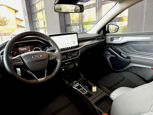 Ford Focus 1.5 TDCi EcoBlue Titanium Automatic