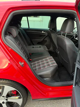 VW Golf 2.0 TSI GTI DSG *FRISCH AB MFK* ALU* XENON*DOTZ 19" ALU*