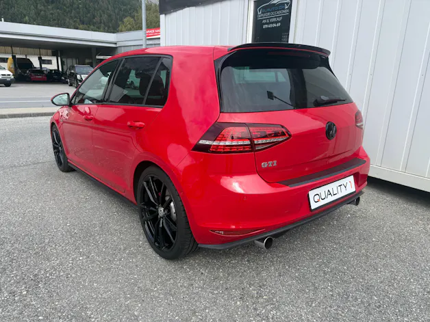 VW Golf 2.0 TSI GTI DSG *FRISCH AB MFK* ALU* XENON*8-FACH ALU*