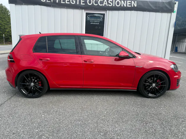 VW Golf 2.0 TSI GTI DSG *FRISCH AB MFK* ALU* XENON*8-FACH ALU*