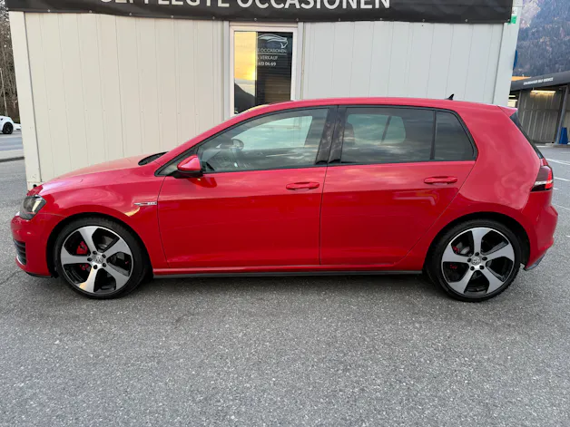 VW Golf 2.0 TSI GTI DSG *FRISCH AB MFK* ALU* XENON*DOTZ 19" ALU*