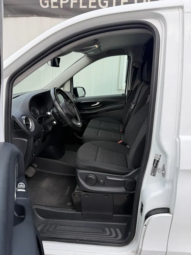 Mercedes-Benz Vito 114 CDI Extralang 7G-Tronic *AHK 2500 KG* RÜCKFAHRKAMERA* TOPZUSTAND*