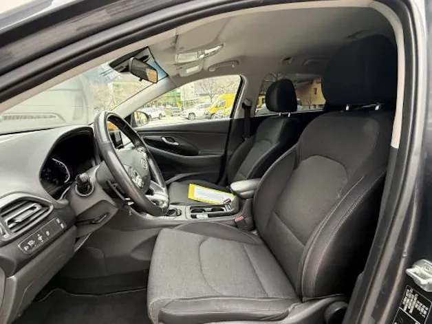 Hyundai i30 W 1.5 T-GDi AmpliaDCT