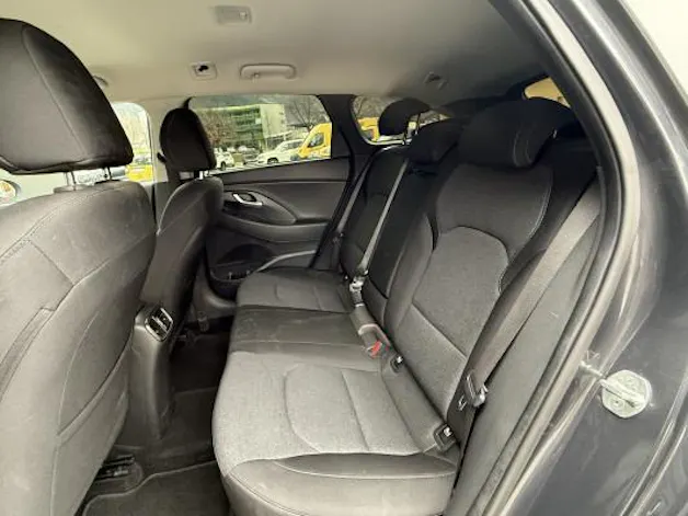 Hyundai i30 W 1.5 T-GDi AmpliaDCT
