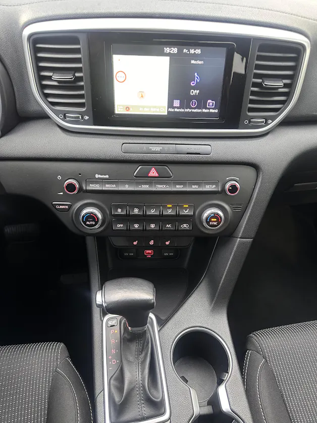 Kia Sportage 1.6CRDi Mild Hybrid Style 4WD Automat *TOPZUSTAND*
