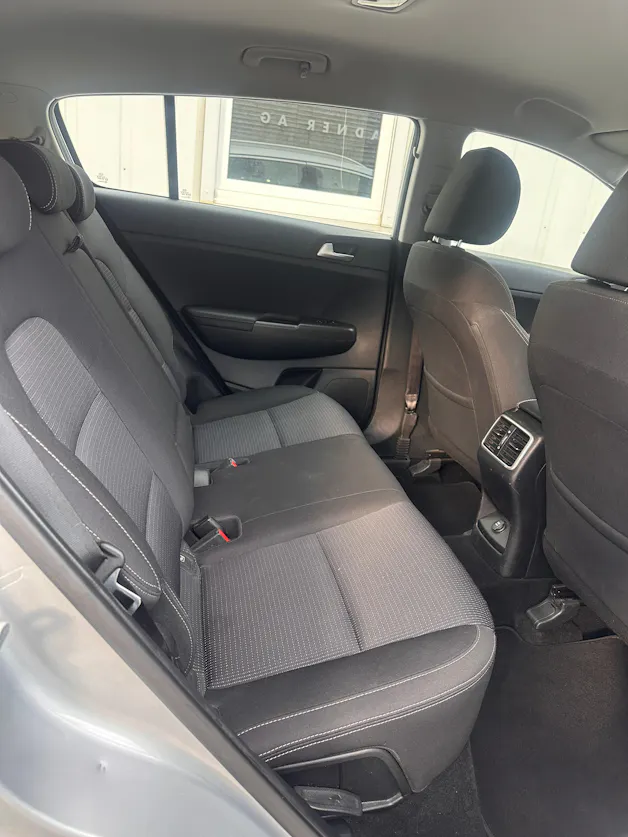 Kia Sportage 1.6CRDi Mild Hybrid Style 4WD Automat *TOPZUSTAND*