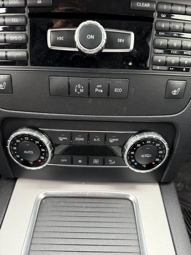 Mercedes-Benz GLK 220 BlueTEC Swiss Star Ed. 4Matic 7G-Tronic * TOPZUSTAND* SERVICEGEPFLEGT*