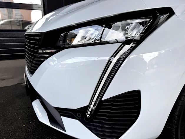 Peugeot 308 SW 1.6 PHEV 180 Allure