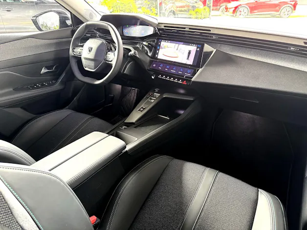 Peugeot 308 SW 1.6 PHEV 180 Allure