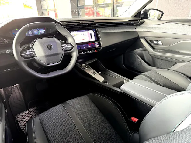 Peugeot 308 SW 1.6 PHEV 180 Allure