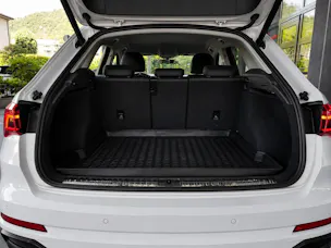 Audi Q3 40 TFSI S line quattro S-tronic