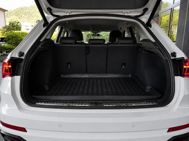 Audi Q3 40 TFSI S line quattro S-tronic
