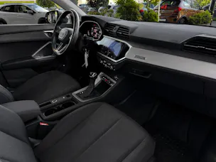 Audi Q3 40 TFSI S line quattro S-tronic