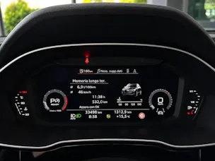Audi Q3 40 TFSI S line quattro S-tronic