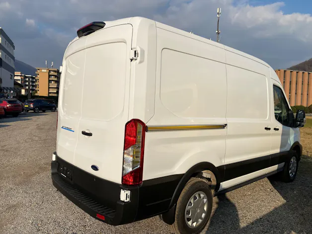 Ford E-Transit Van 390 L2 Trend RWD
