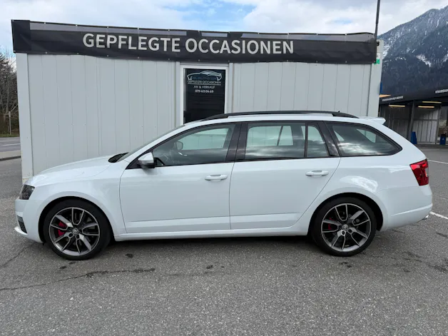 Škoda Octavia Combi 2.0 TSI RS DSG