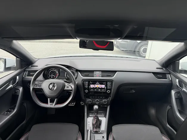 Škoda Octavia Combi 2.0 TSI RS DSG
