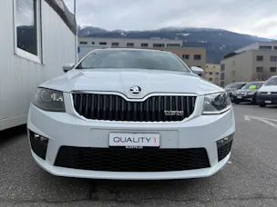 Škoda Octavia Combi 2.0 TSI RS DSG