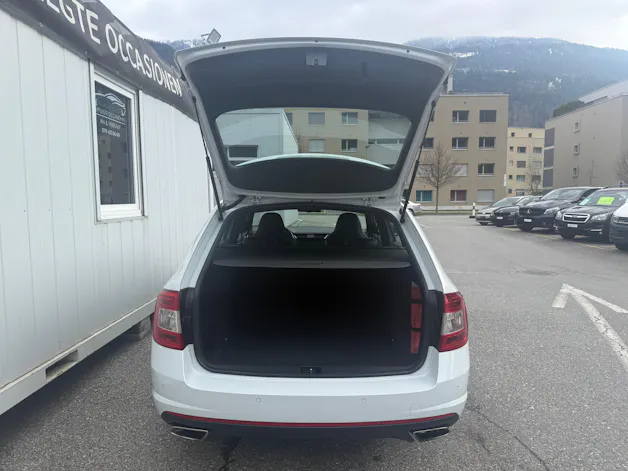 Škoda Octavia Combi 2.0 TSI RS DSG