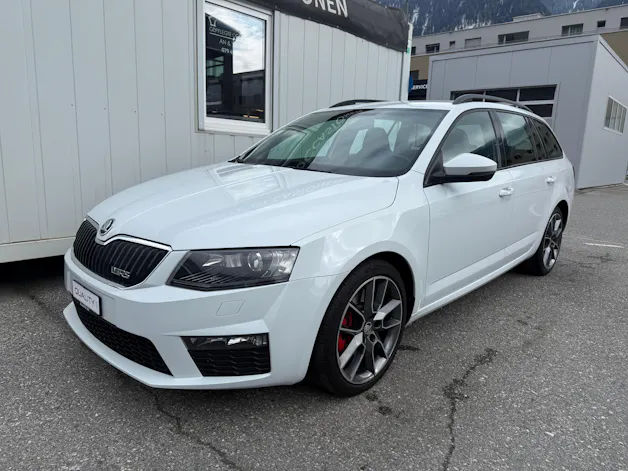 Škoda Octavia Combi 2.0 TSI RS DSG