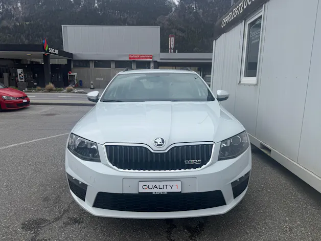 Škoda Octavia Combi 2.0 TSI RS DSG