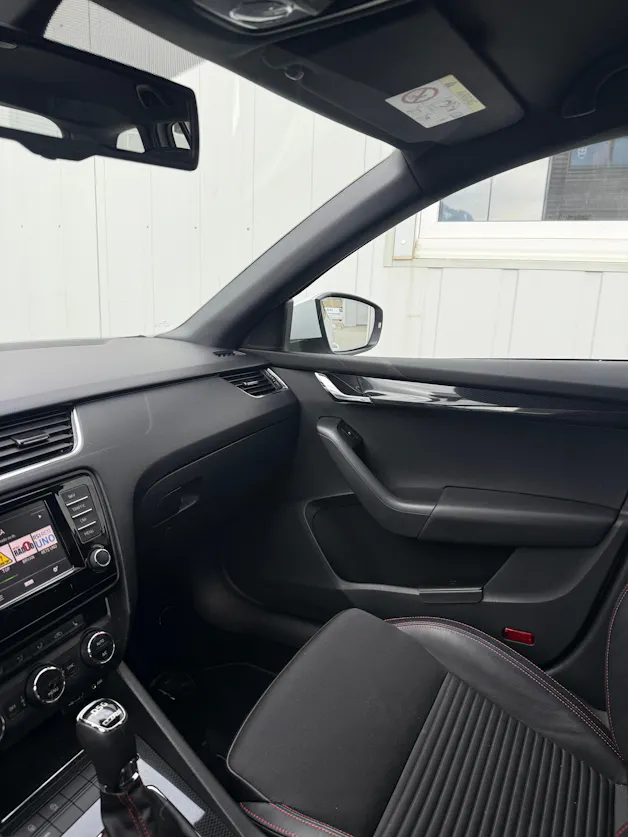 Škoda Octavia Combi 2.0 TSI RS DSG