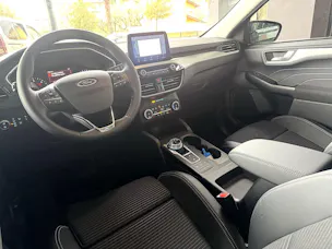 Ford Kuga 2.0 TDCi EcoBlue Cool & Connect 4WD
