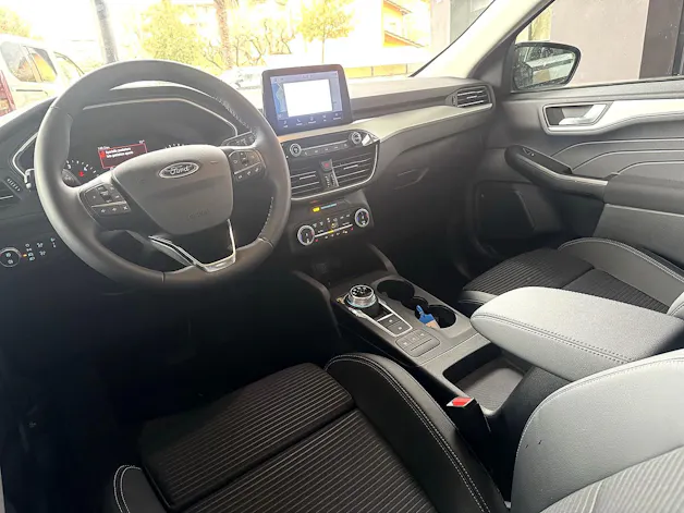 Ford Kuga 2.0 TDCi EcoBlue Cool & Connect 4WD