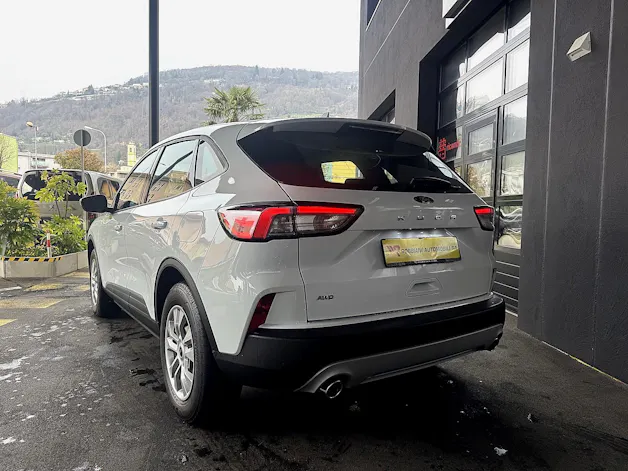 Ford Kuga 2.0 TDCi EcoBlue Cool & Connect 4WD