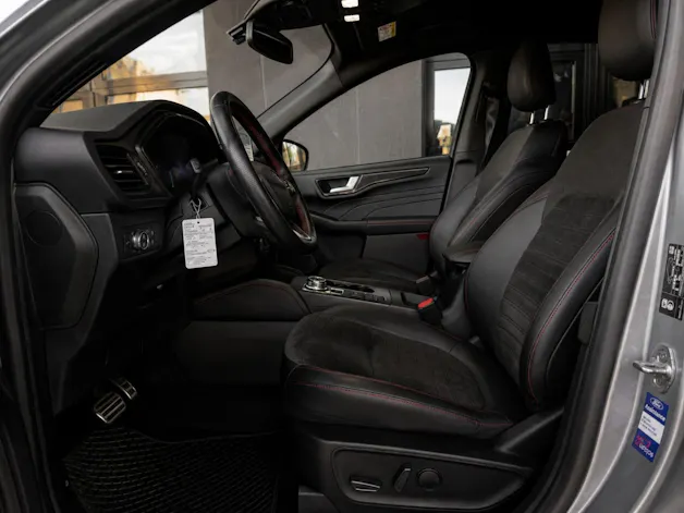 Ford Kuga 2.5 FHEV ST-Line X 4WD