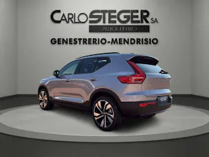 Volvo XC40 B3 Benzin Mild Hybrid Plus Dark DCT