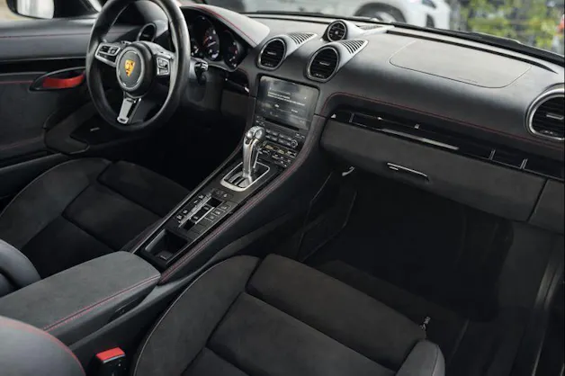 Porsche 718 Spyder PDK