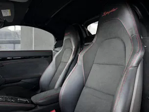 Porsche 718 Spyder PDK